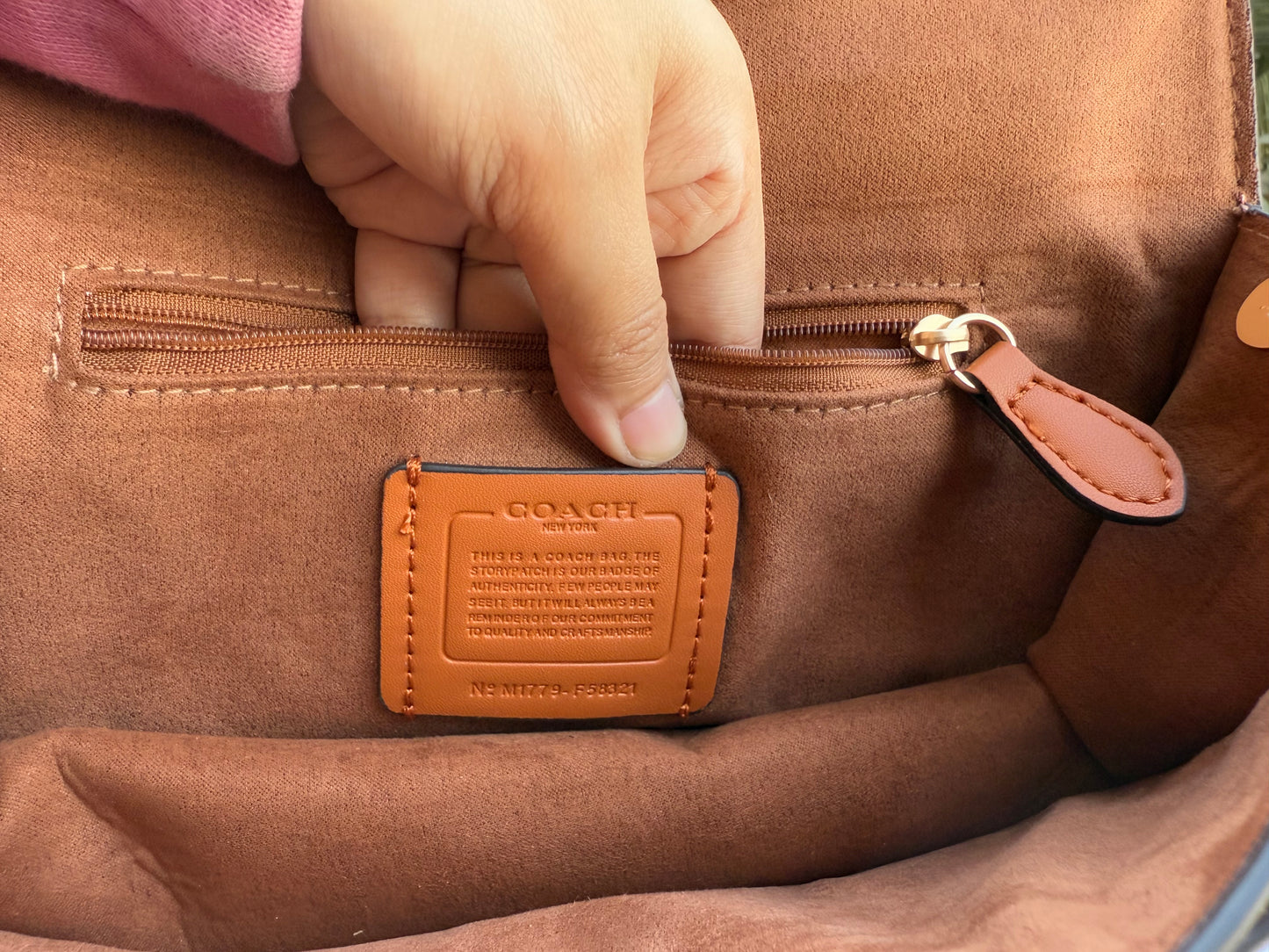 Coach Eliza Flap Crossbody Bag With Box ( Master Series )