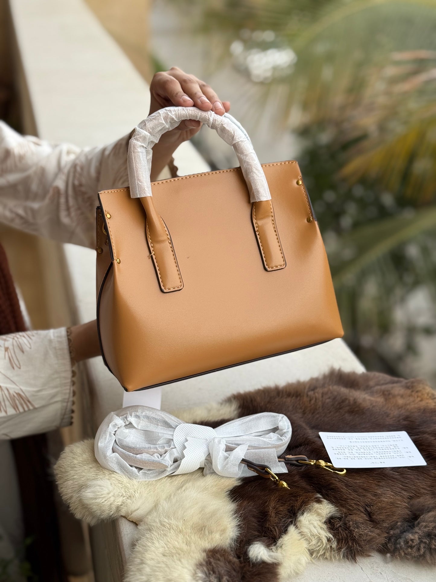Charles & Keith Rene Structured Top handle bag-Master Series