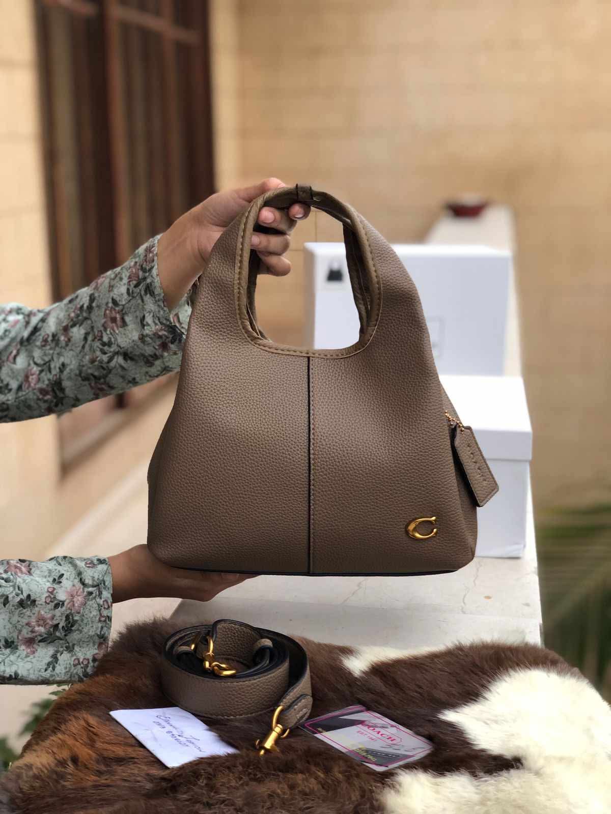 Coach Lana 23 Shoulder Bag With Box Packaging-Master Plus Series