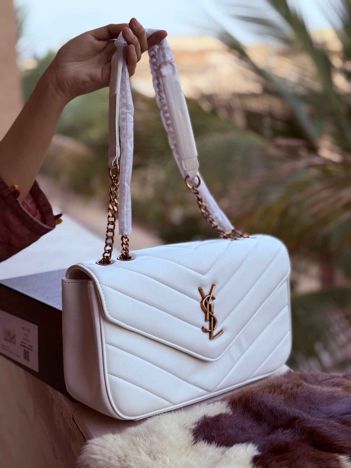 YSL Loulou Master Series With Box White ( Master Series )