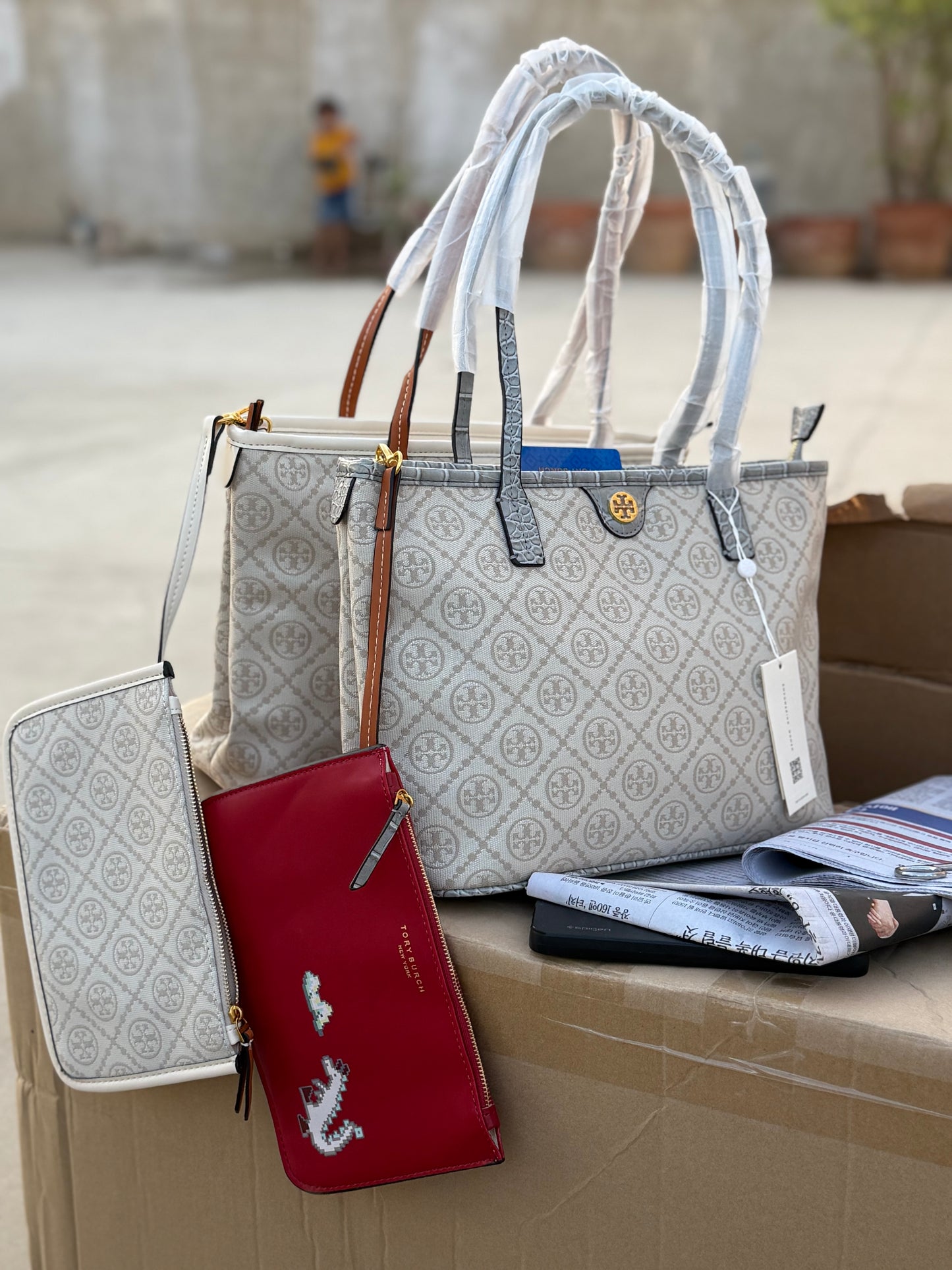 Tory Burch T Monogram Cloud Zip Tote Bag-Master Plus Series
