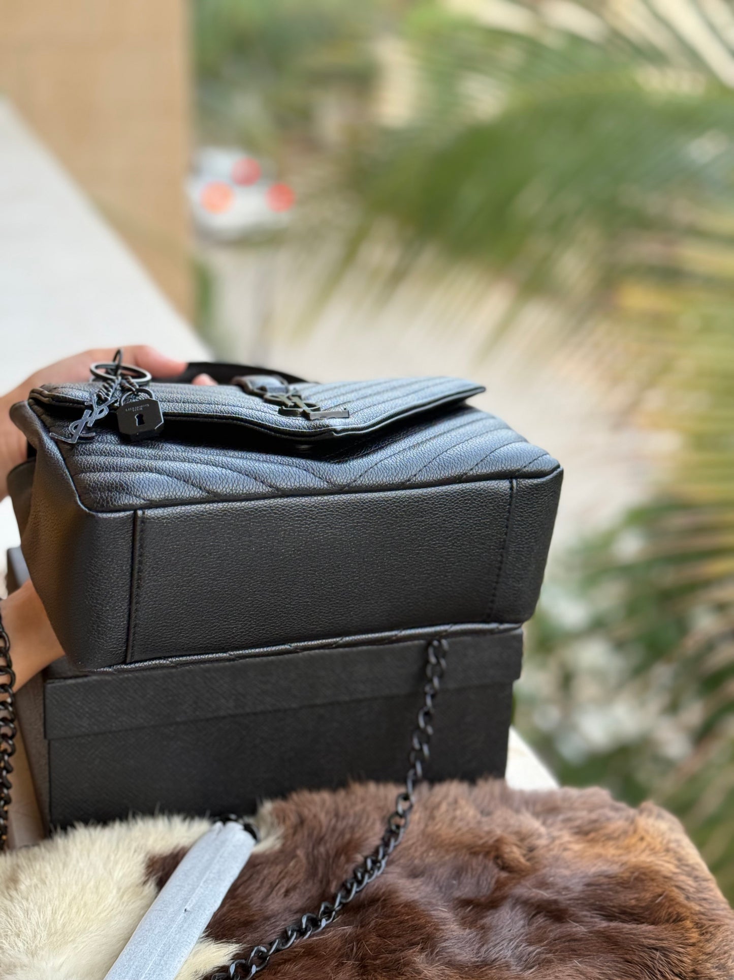 Tory Burch Emerson Hobo-Budget Series With Box