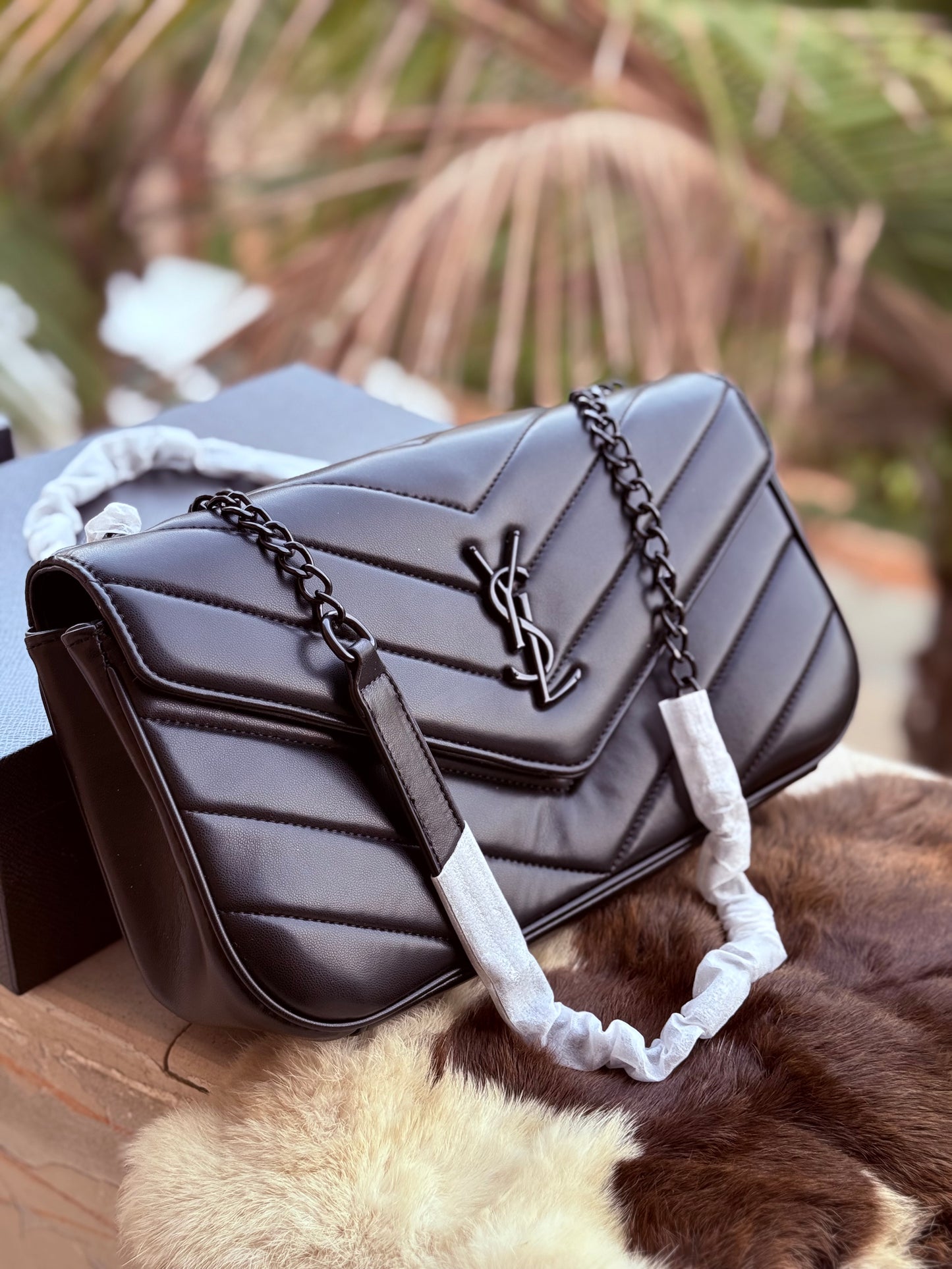 YSL Loulou Master Series With Box Full Black ( Master Series )