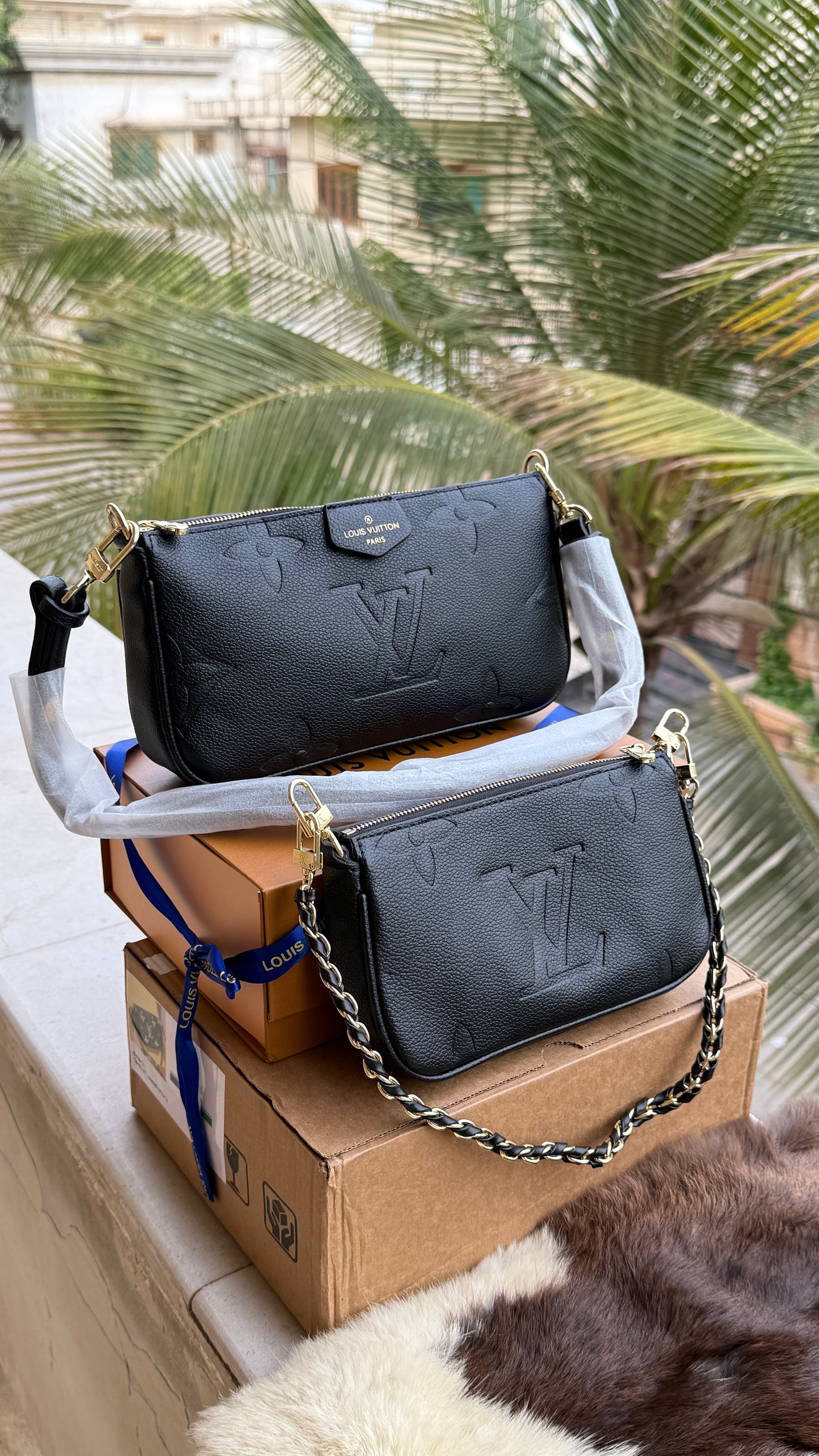 Louis Vuitton Multi Pochette Accessoires bag-Double Folding box-Master Series