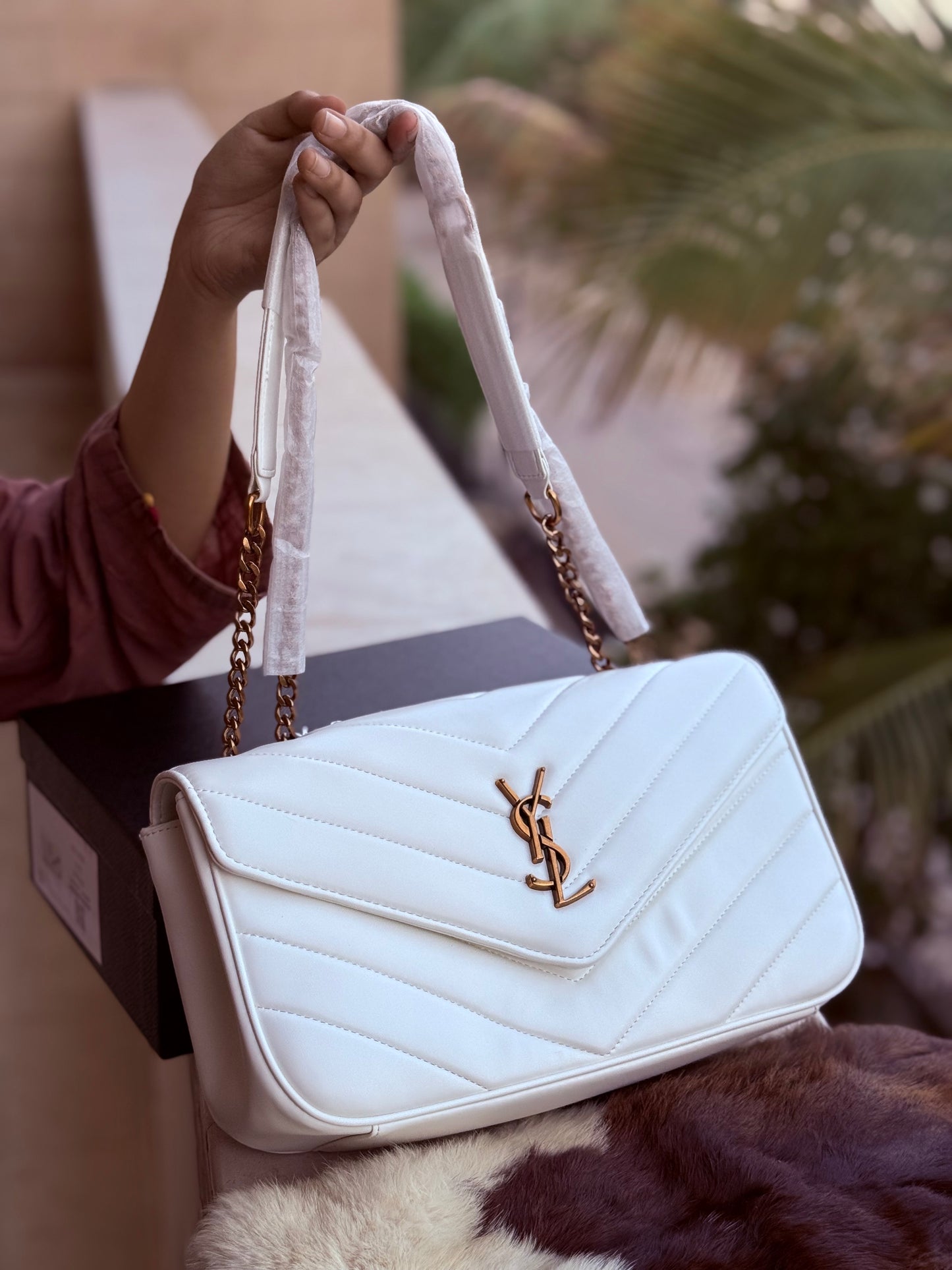 YSL Loulou Master Series With Box White ( Master Series )