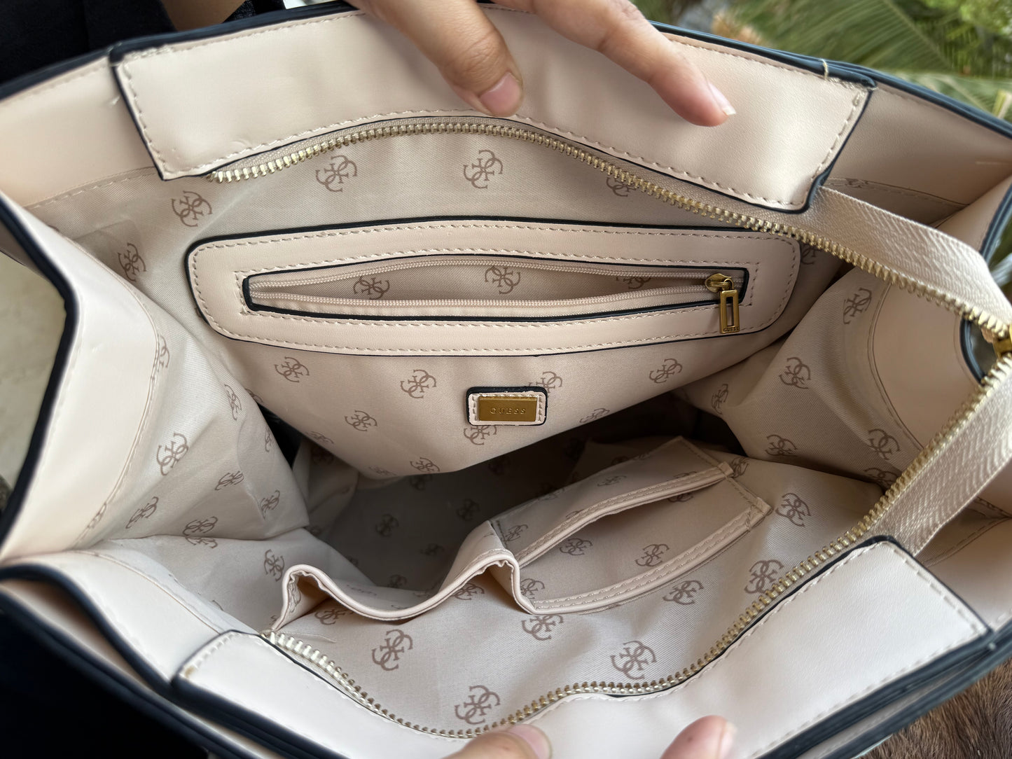 Guess Abey Tote Bag-Master Quality ( light Pink )