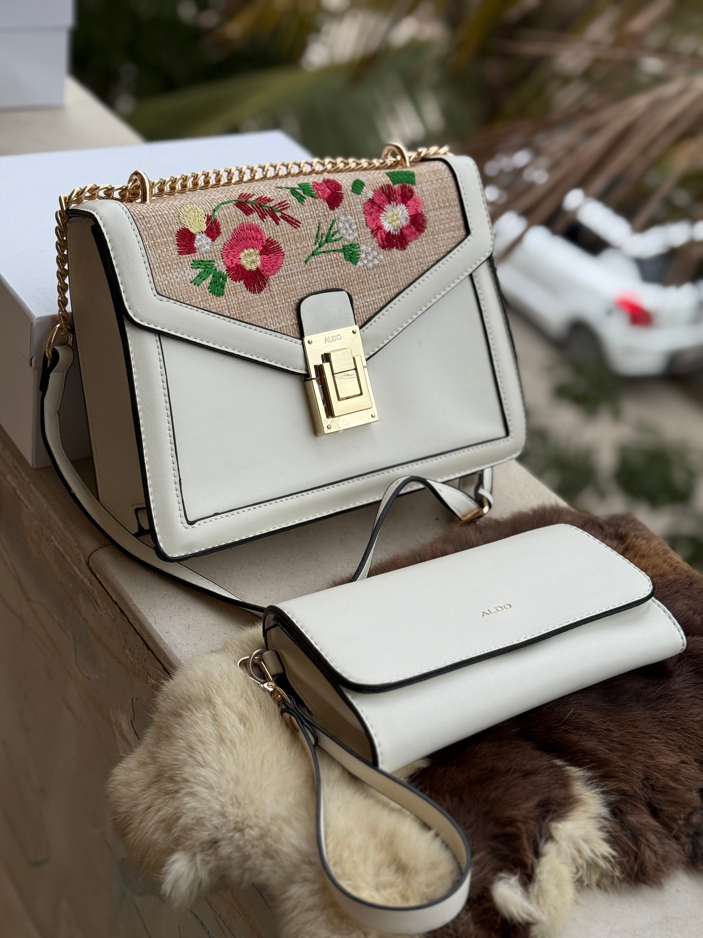 ALDO FLORAL Crossbody- With Pouch!