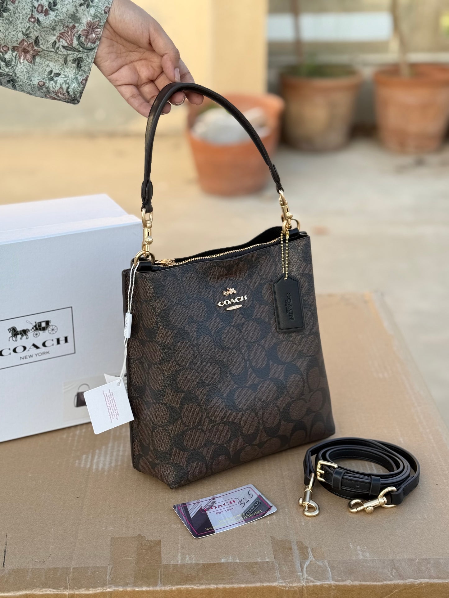 Coach Mollie 22 Bucket Bag Master Plus Series With box