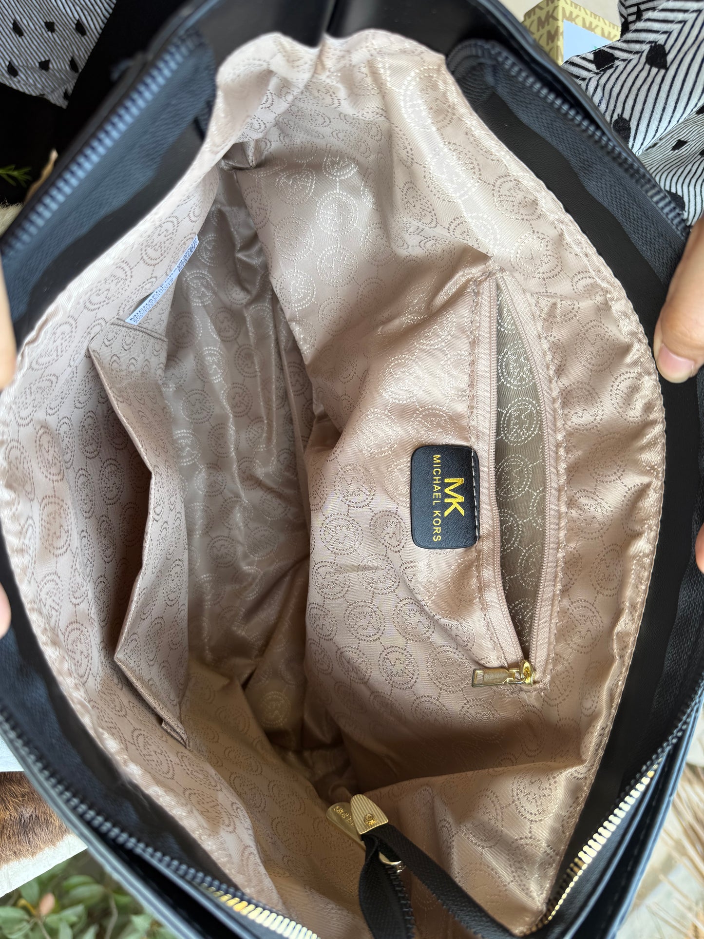 Michael Kors Tote With Box