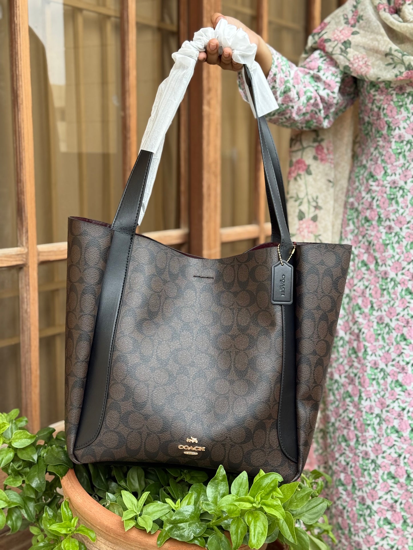 Coach Hadley Tote Master Series.