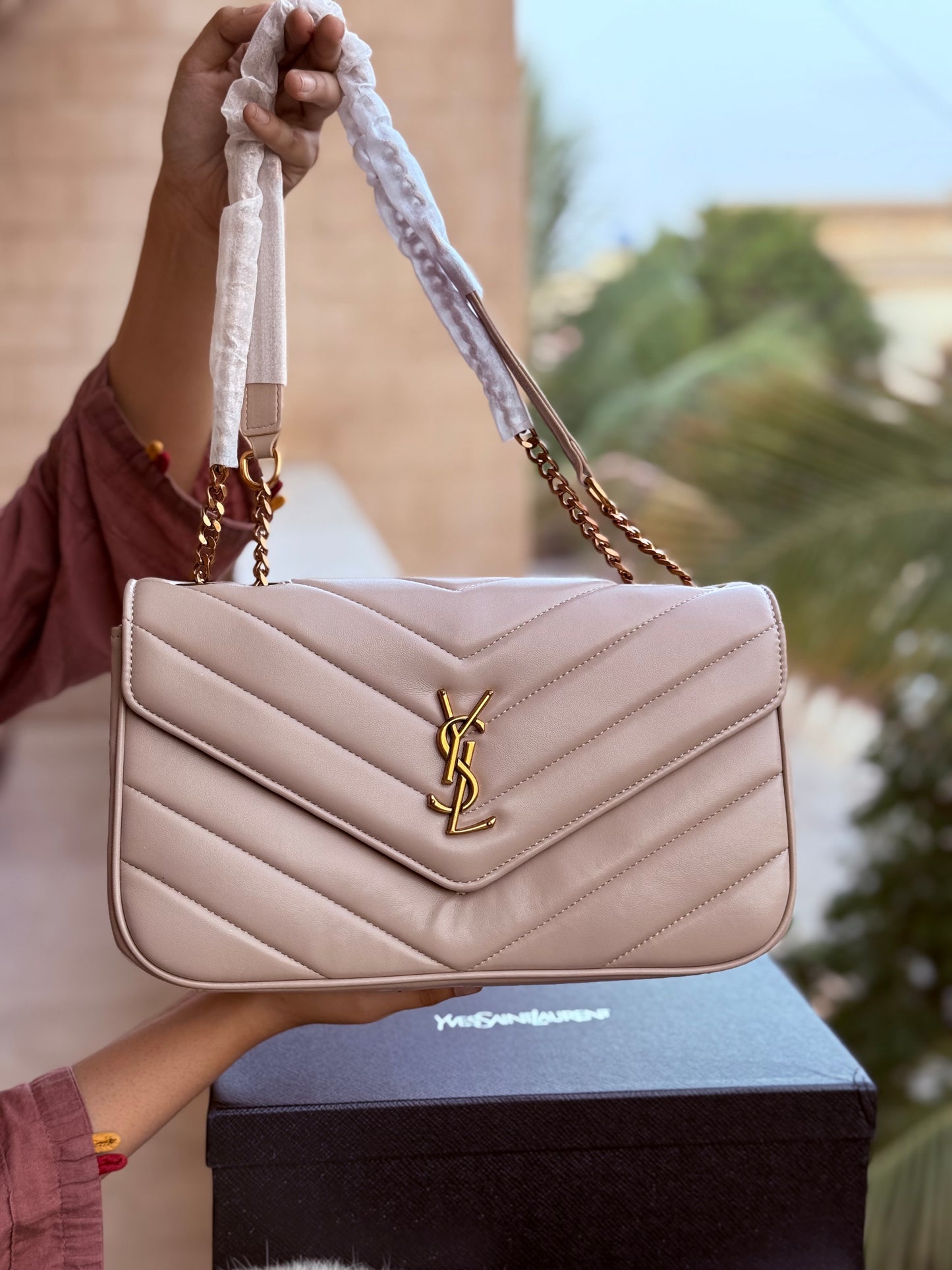 YSL Loulou Master Series With Box Skin Fawn ( Master Series )