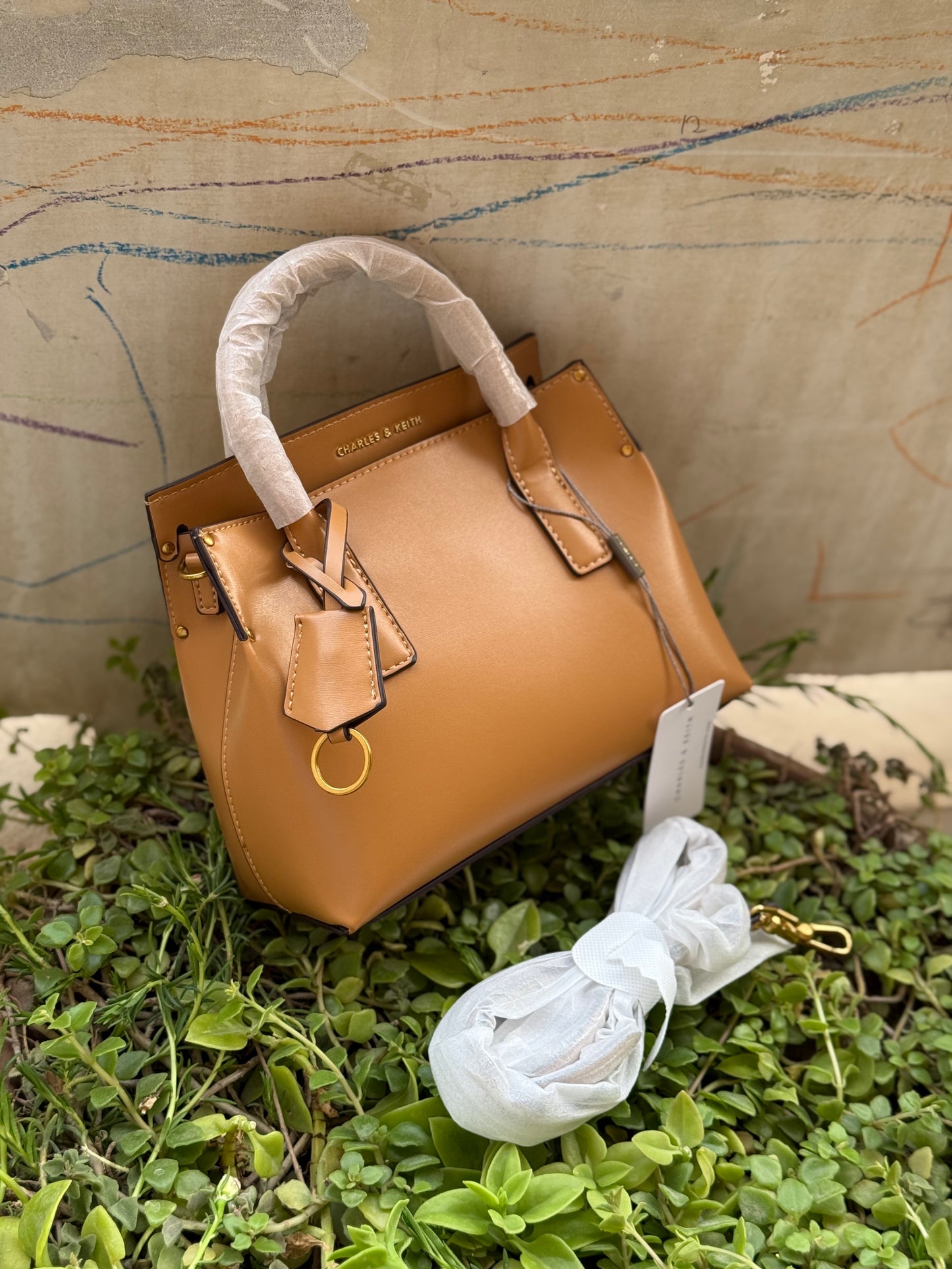 Charles & Keith Rene Structured Top handle bag-Master Series