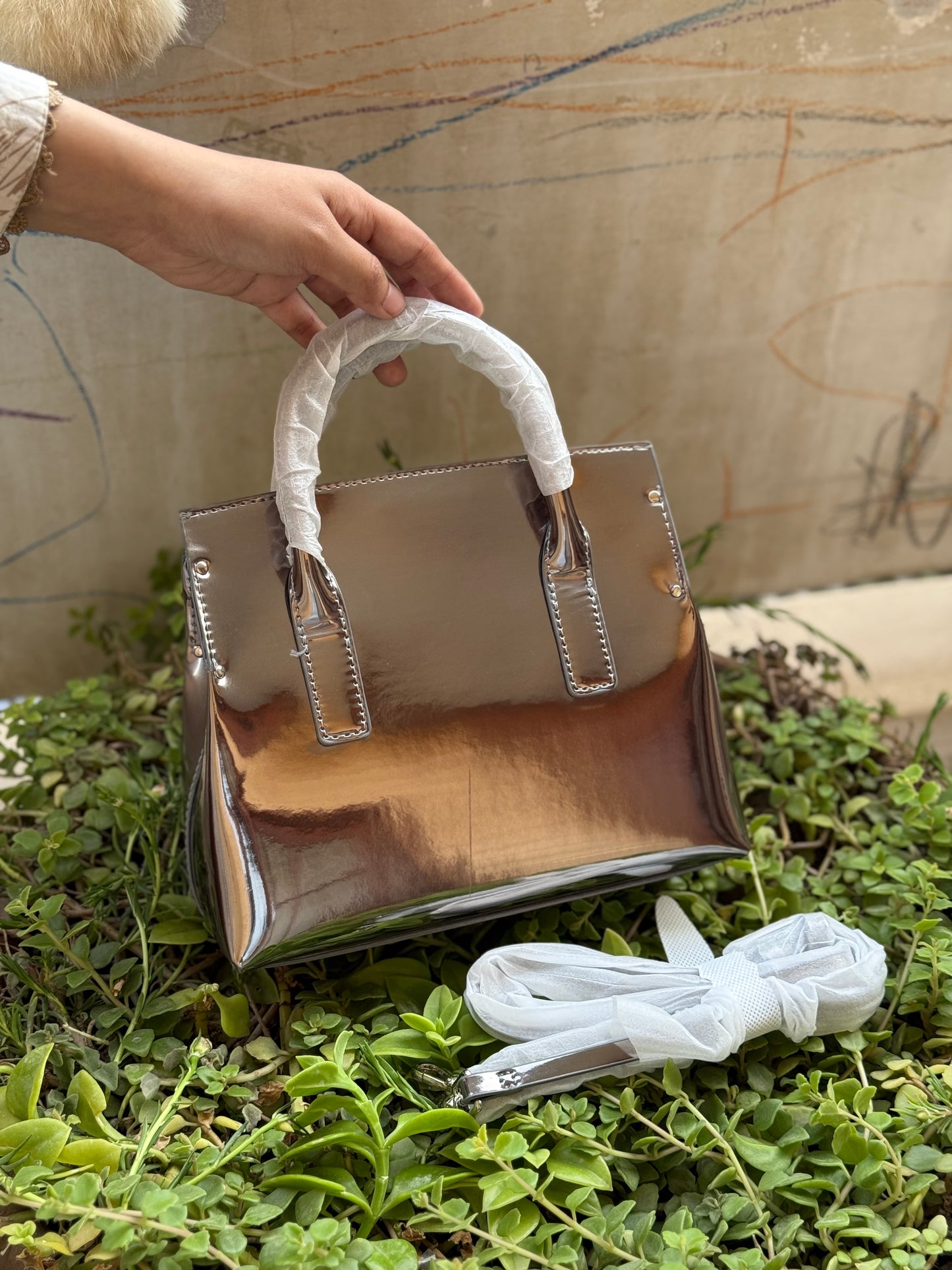 Charles & Keith Rene Structured Top handle bag-Master Series