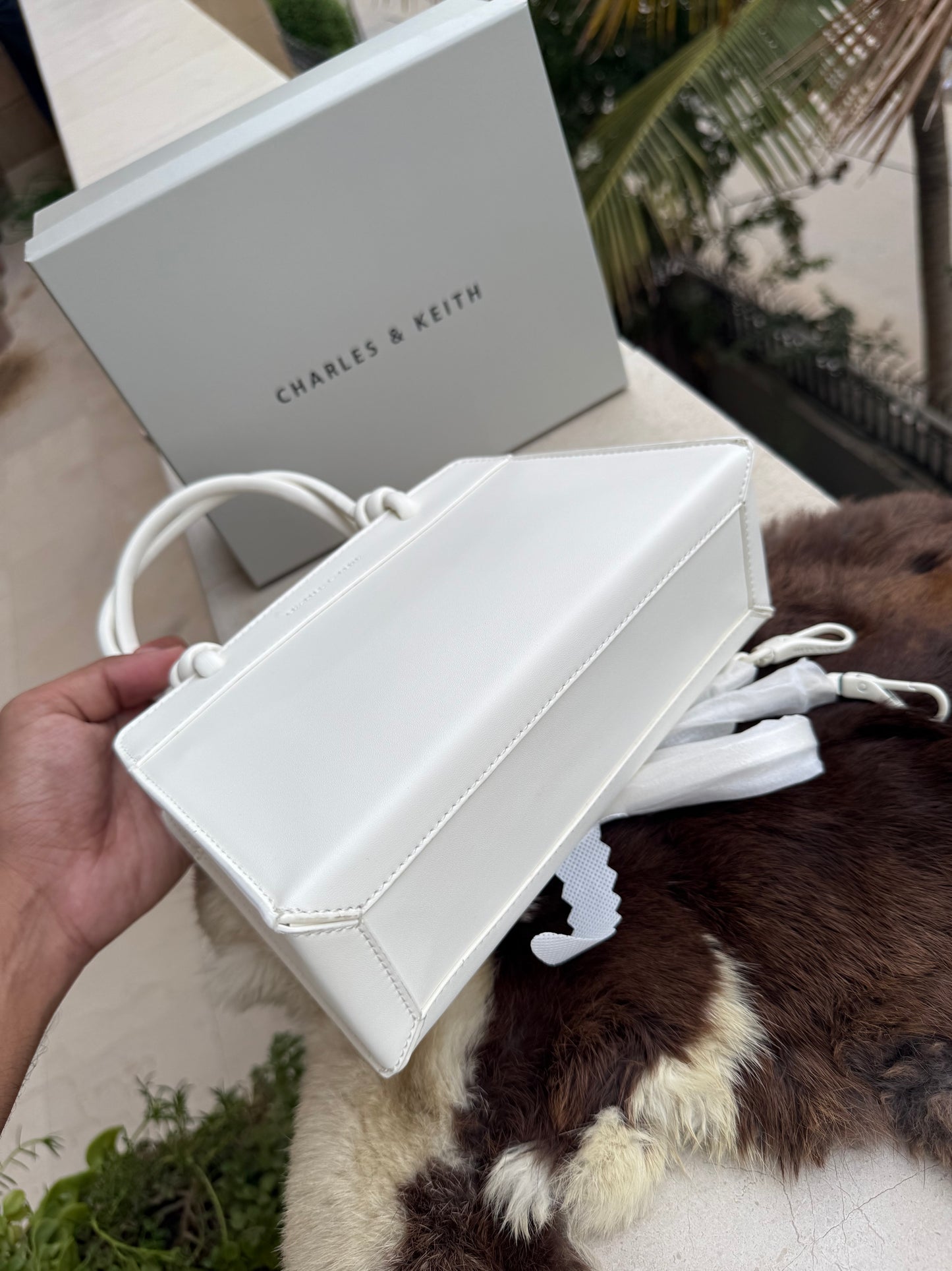 Charles & Keith Sabine Knotted handle Small Tote With Box ( Master Plus Series )