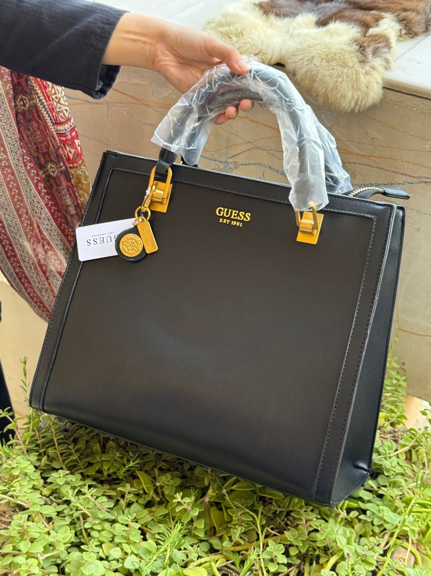 Guess Abey Tote Bag-Master Quality