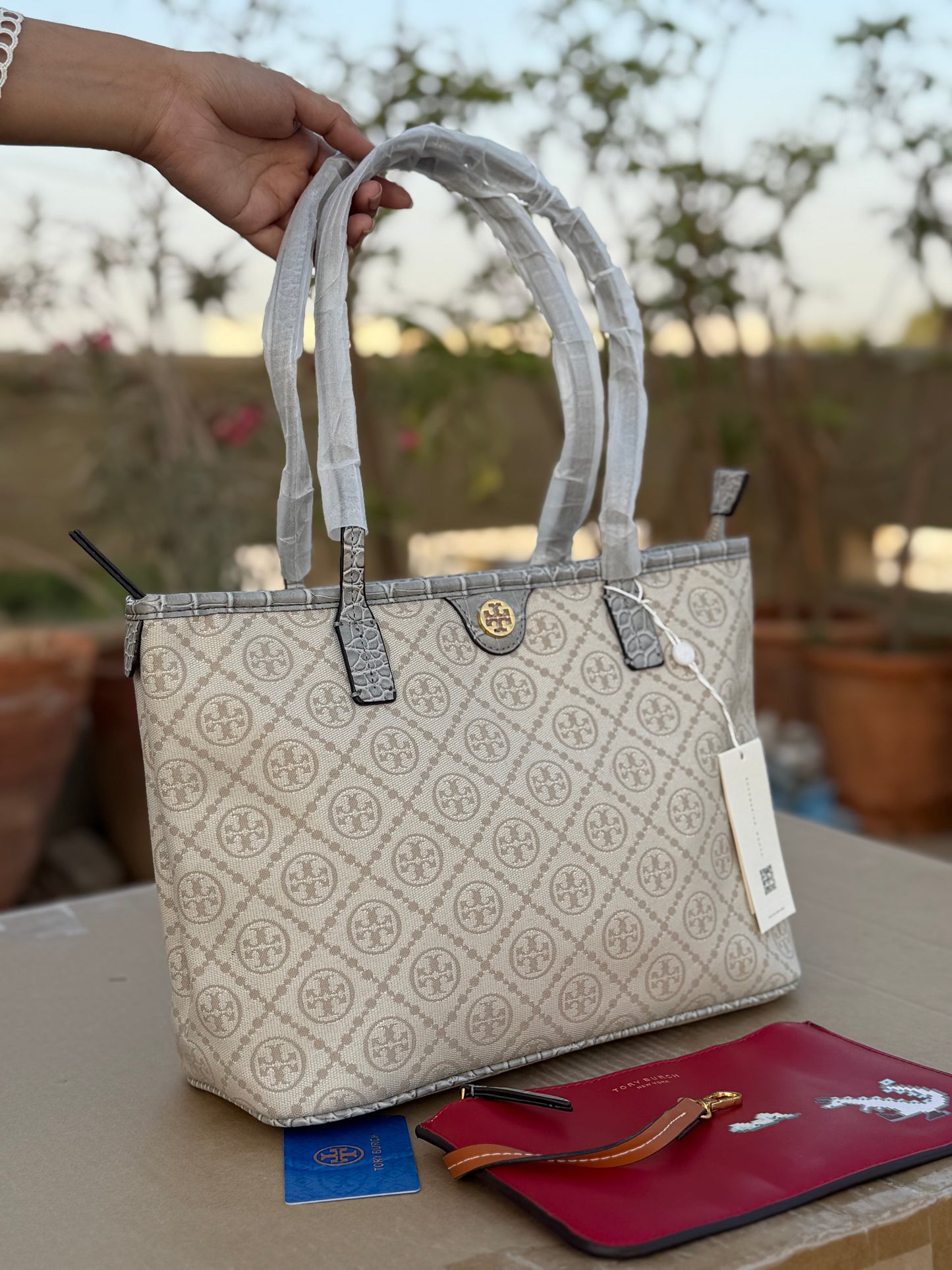 Tory Burch T Monogram Cloud Zip Tote Bag-Master Plus Series