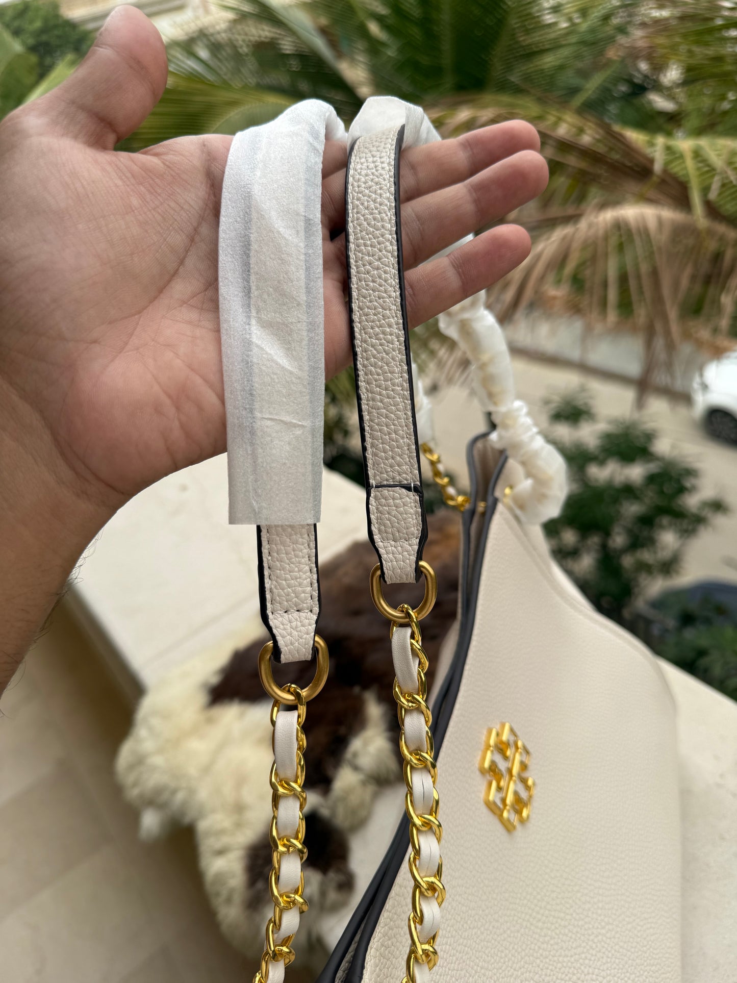 Tory Burch Britten Slouchy Tote Milky White/Cream ( Master Series )