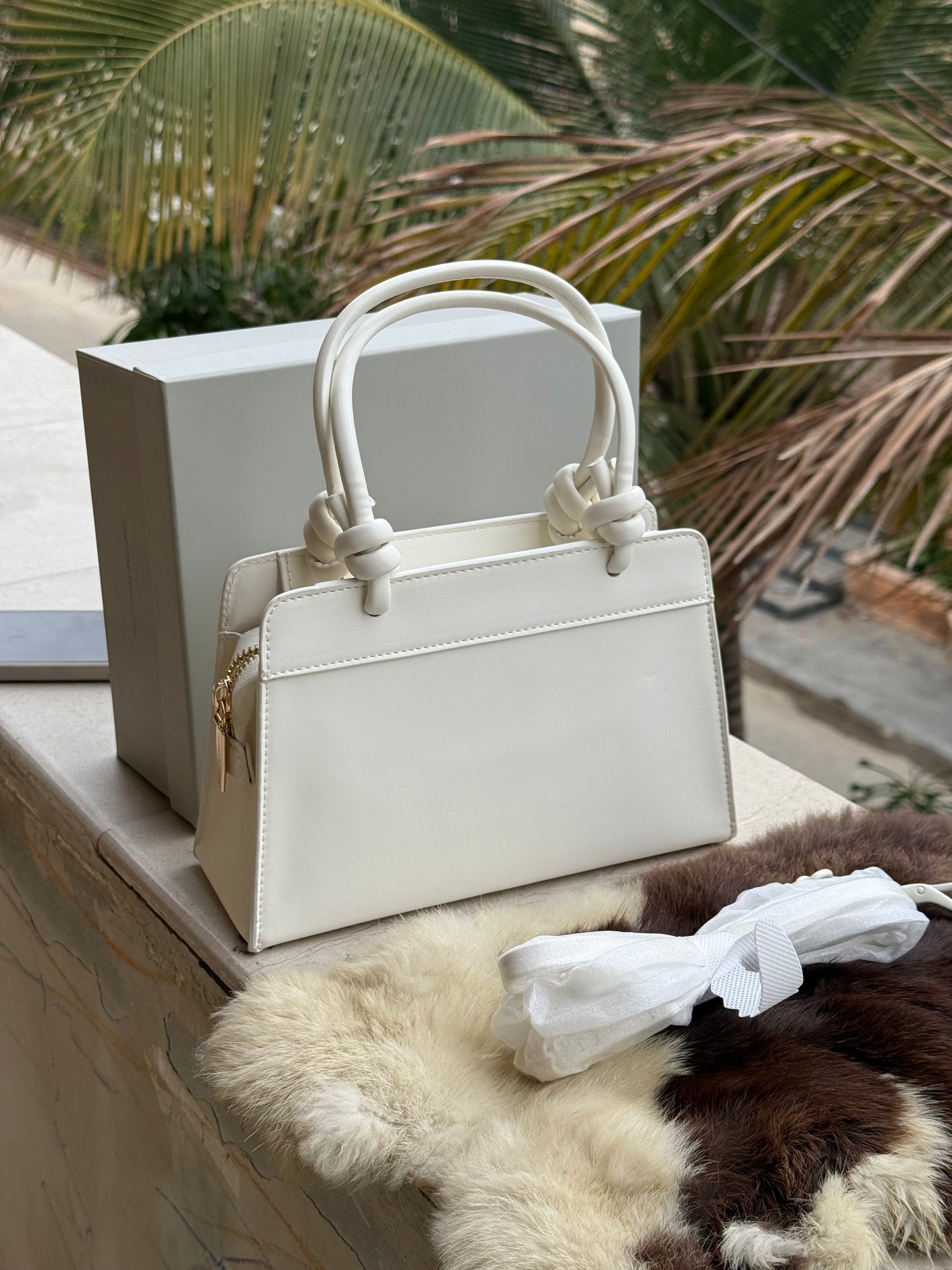 Charles & Keith Sabine Knotted handle Small Tote With Box ( Master Plus Series )