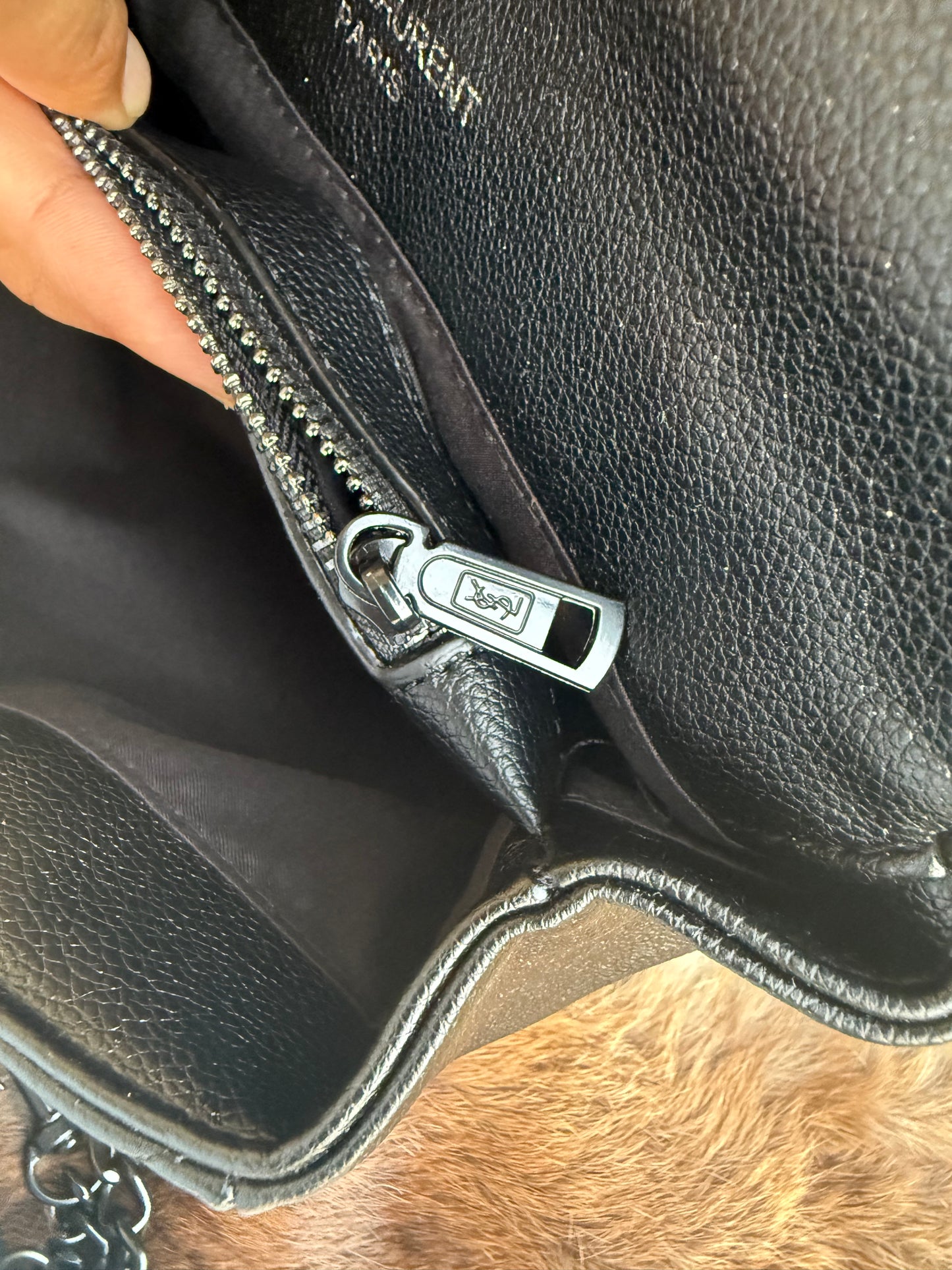 YSL Saint Lauren College Shoulder Bag!