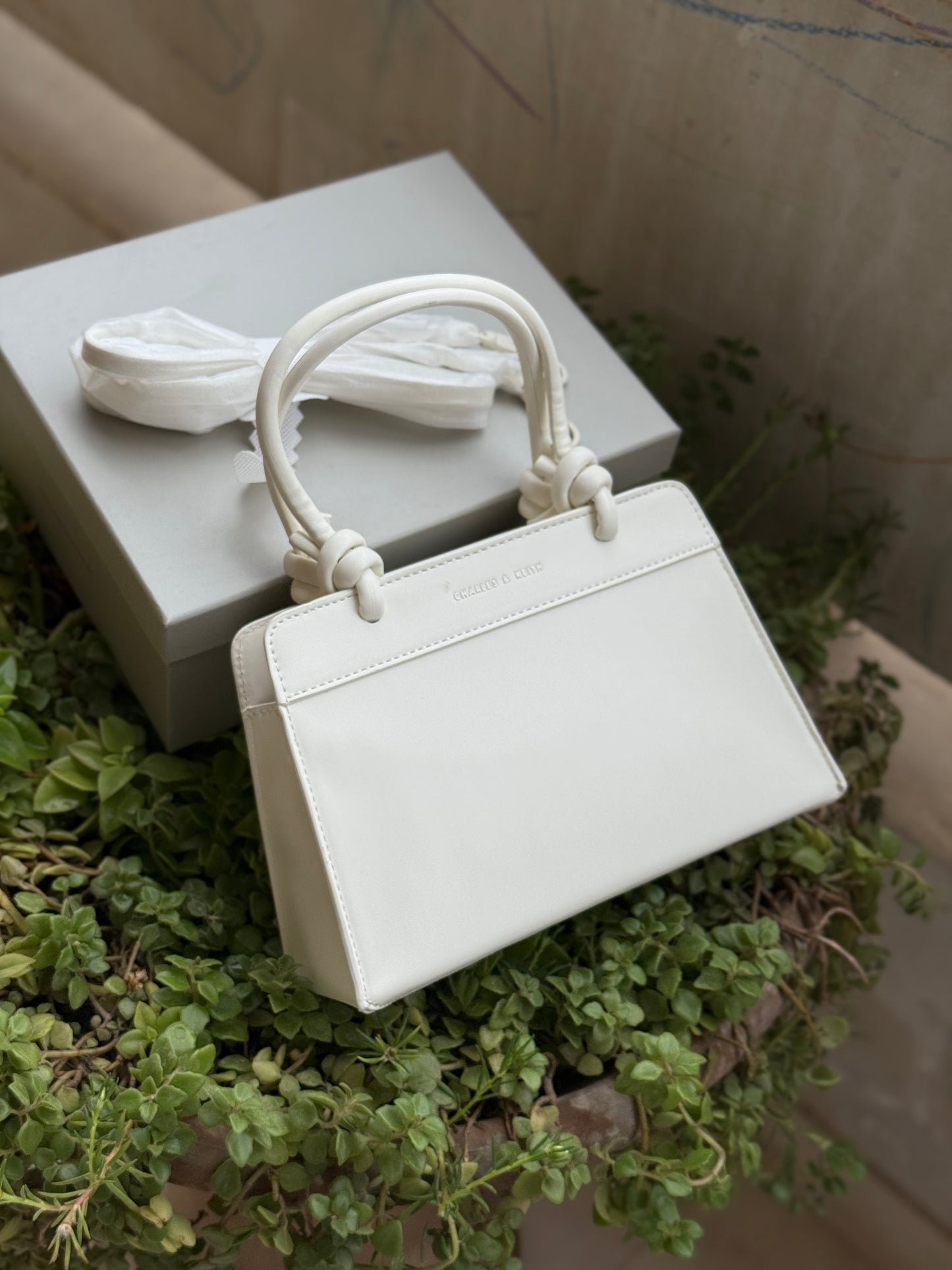 Charles & Keith Sabine Knotted handle Small Tote With Box ( Master Plus Series )