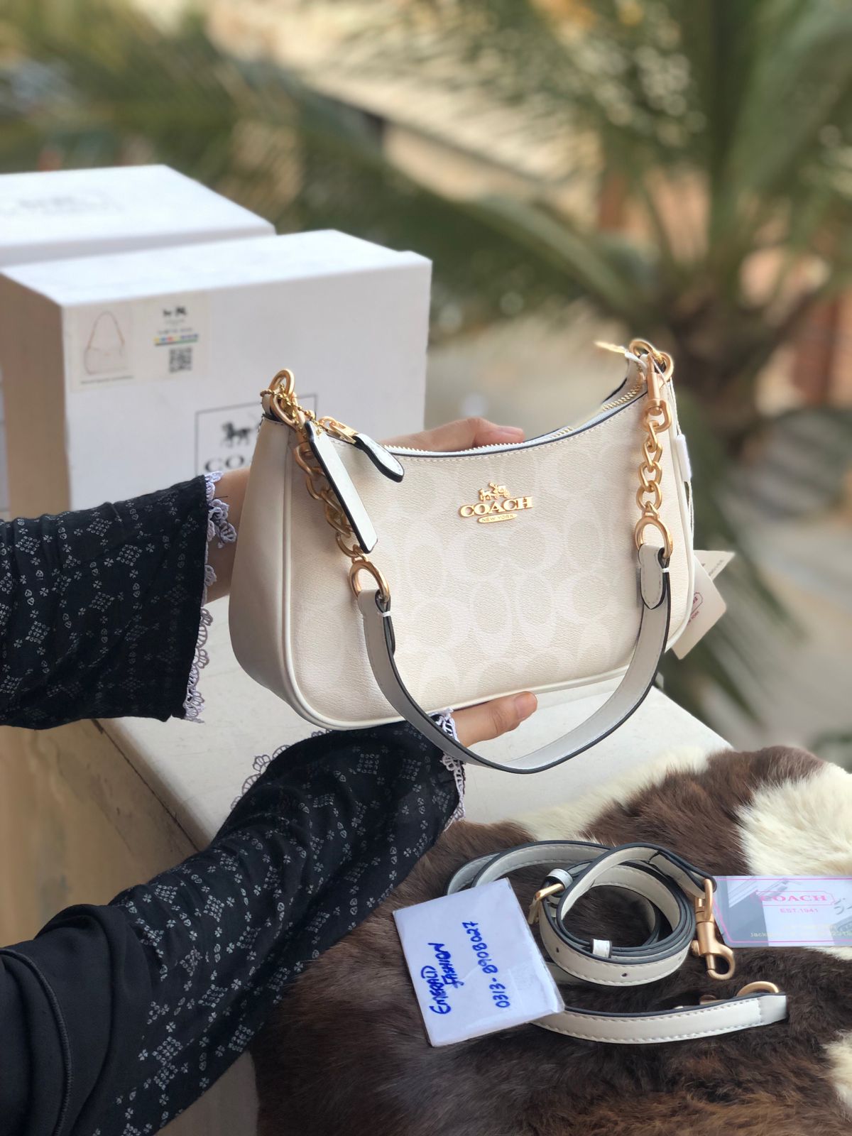 Coach Teri Hobo Bag Master Series