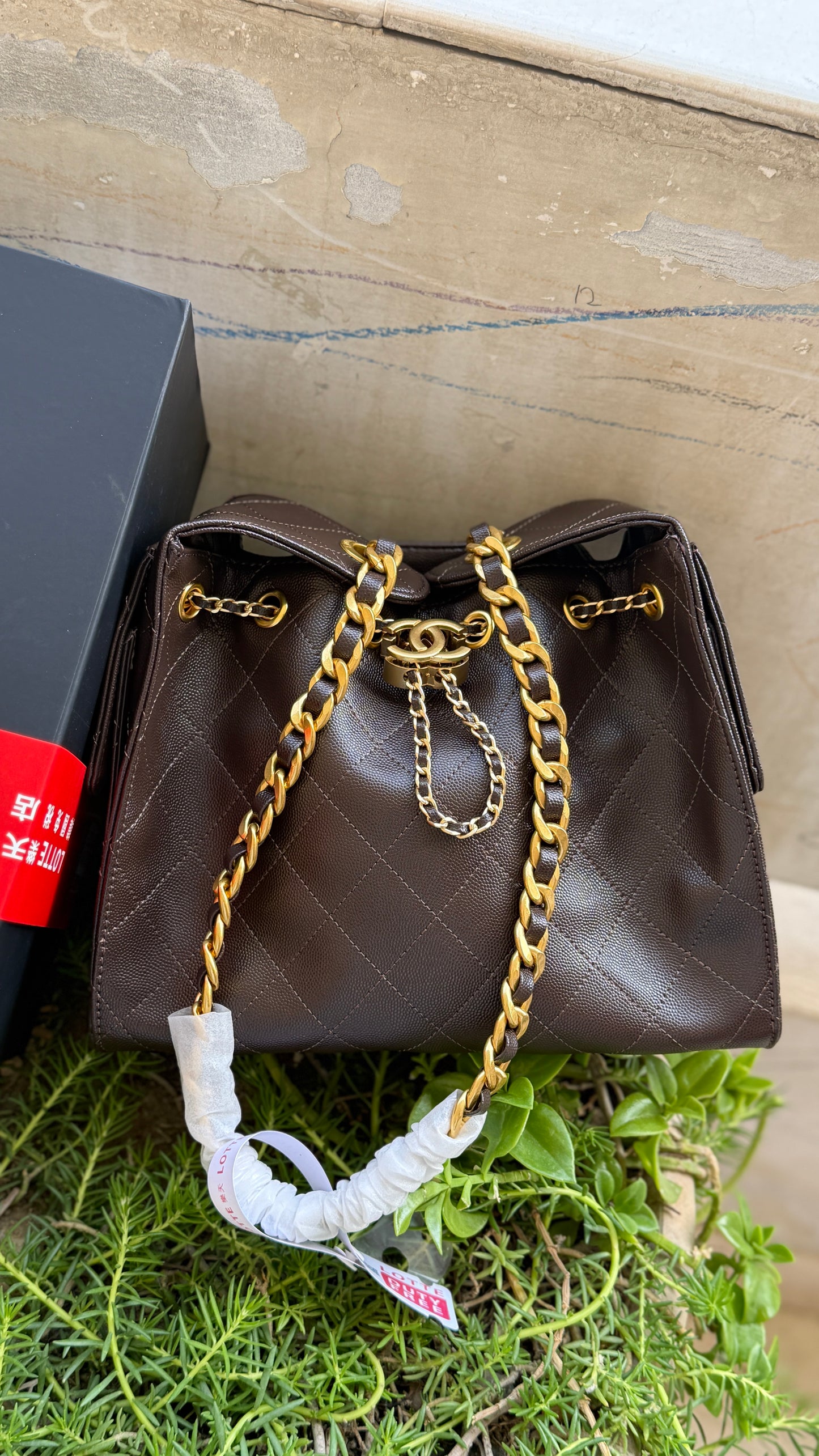 Chanel 25 small quilted hobo bag-AAA Series-Folding box Packaging.