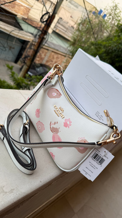 Coach Teri Hobo Japanese Floral Print-Master Plus Series-folding box packaging.