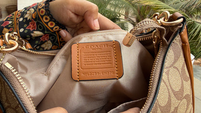 Coach Teri Hobo Large-With Box Master Series
