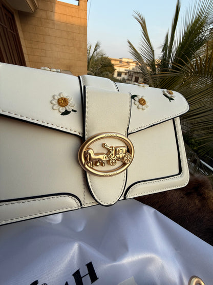 Coach Georgie shoulder bag in white with daisy embroidery.Same as original-Master Plus Series-Box included