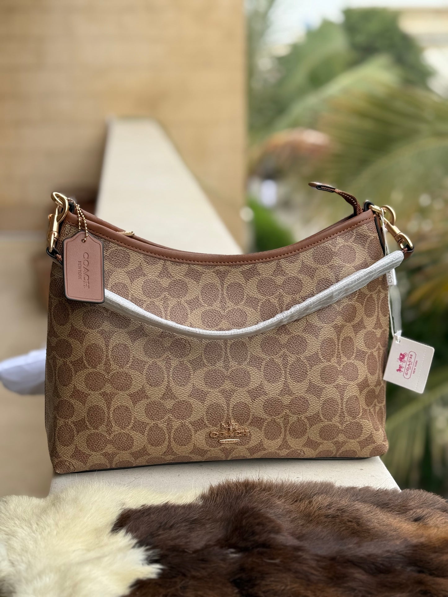Coach Laurel Shoulder Bag Master Plus Series