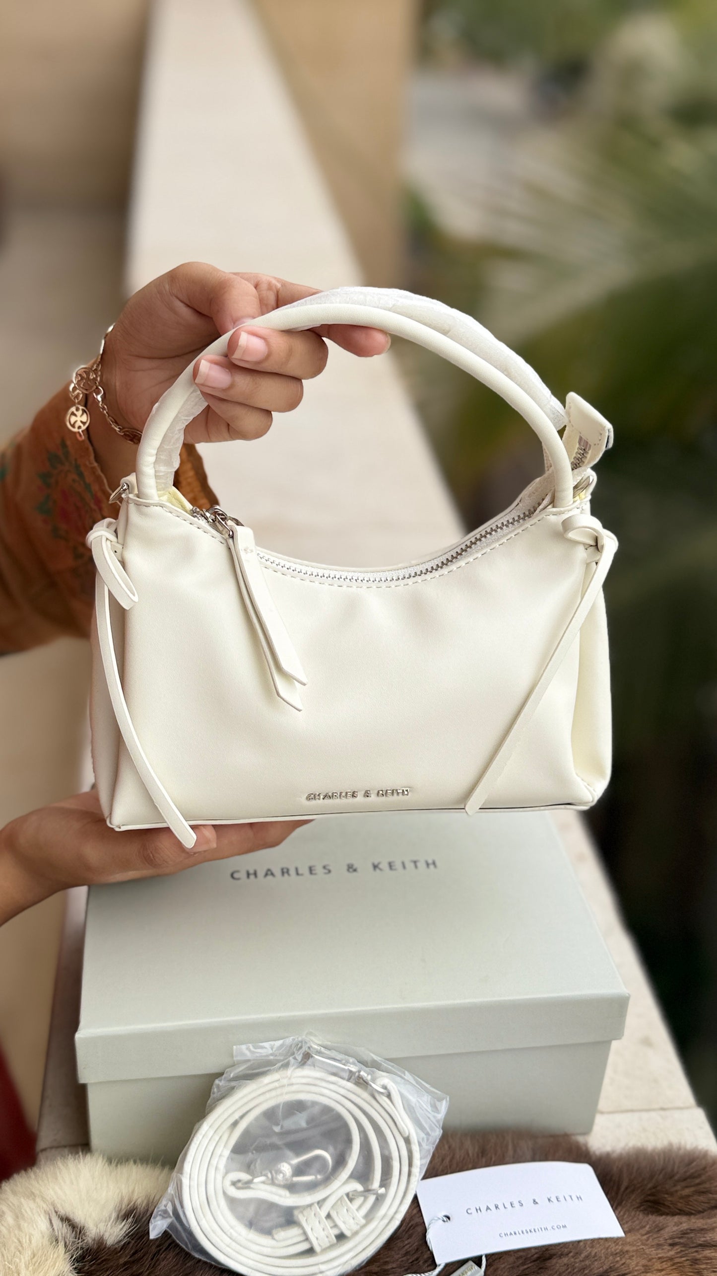 Charles & Keith Hazel Bow Top Handle Bag-Master Plus Series
