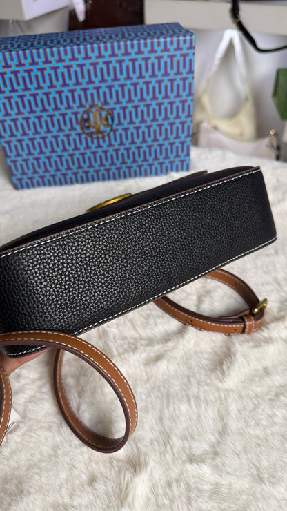 Tory burch Felix Flap Convertible-Master Series-Box packaging