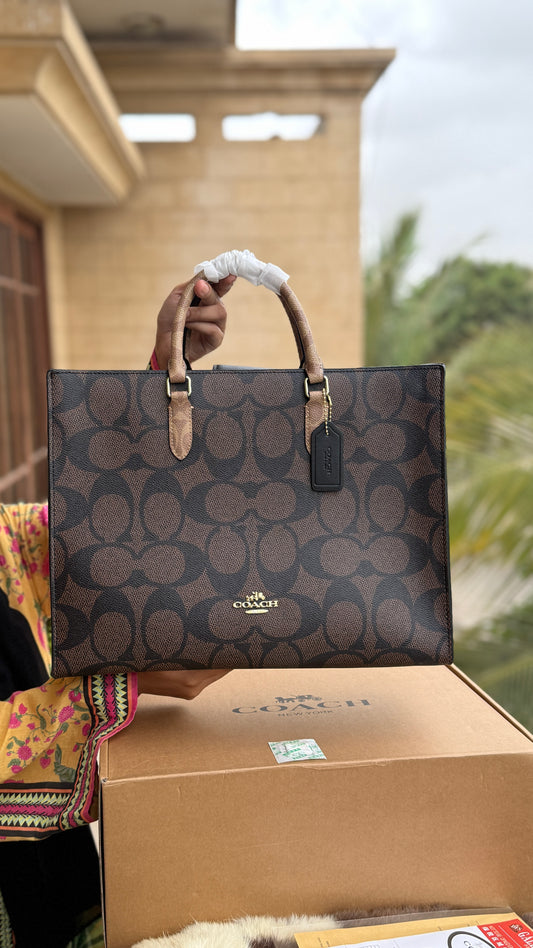 Coach Maggie Tote Bag-Master Series-With Box