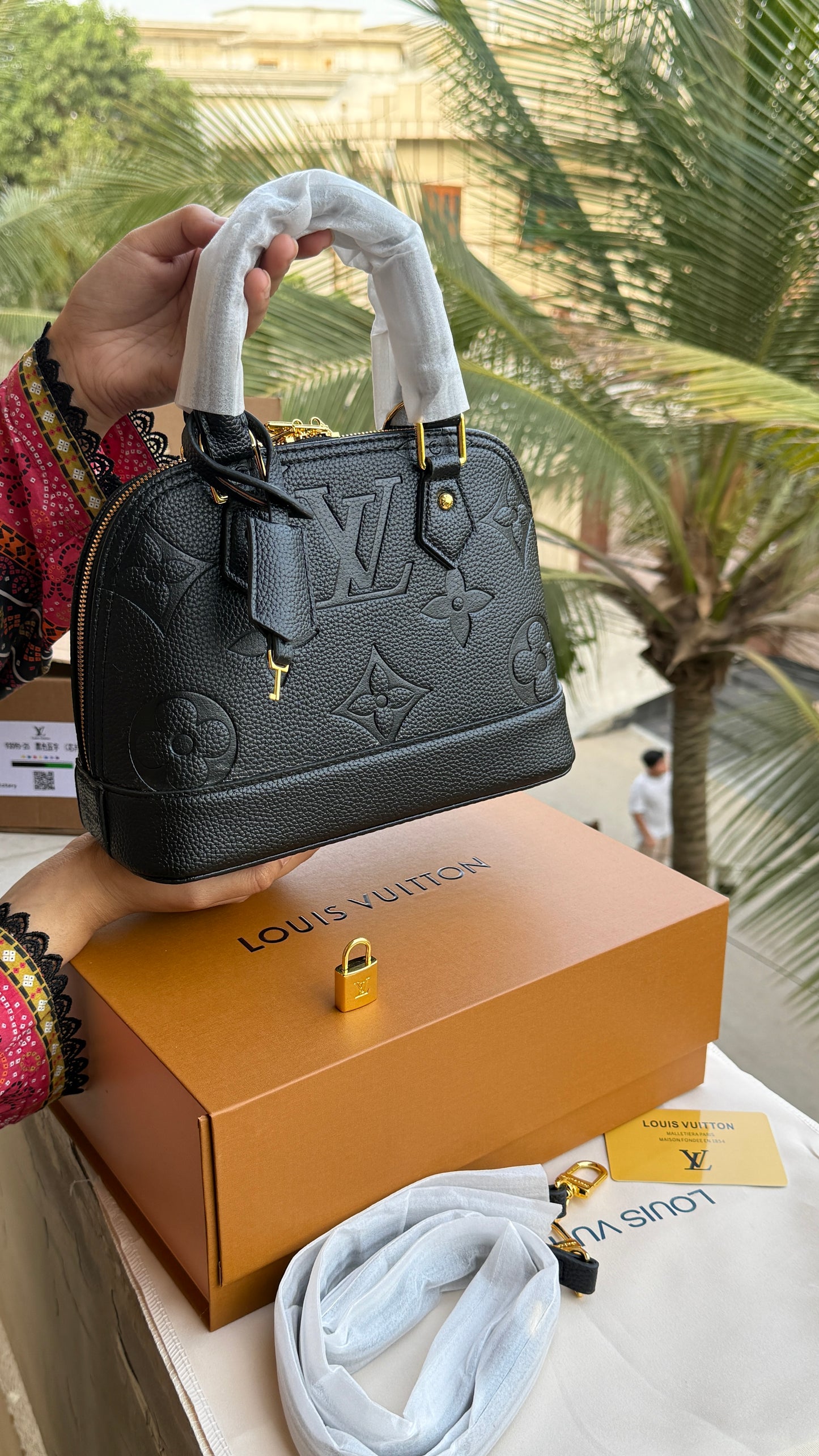 Louis Vuitton Neo Alma Top handle Bag-With Double folding box-Master Plus Series (Copy)