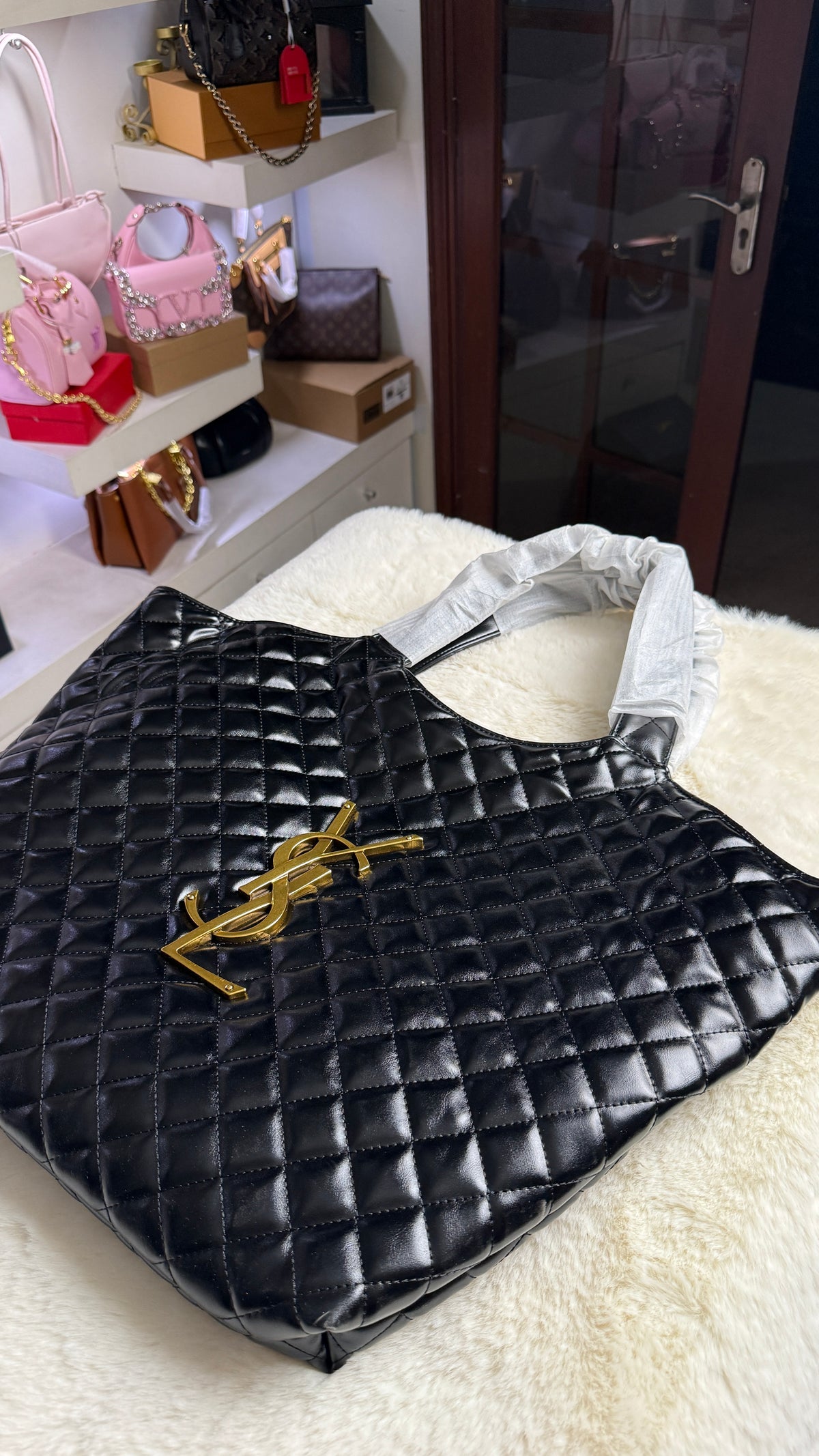 YSL  Saint Laurent Icare Maxi Matelassé Leather Tote-Master Plus Series.