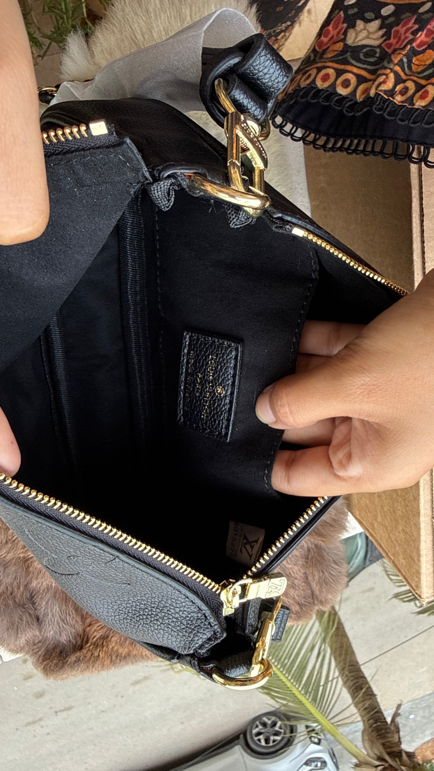 Louis Vuitton Multi Pochette Accessoires bag-Double Folding box-Master Series