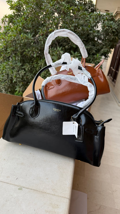 Coach Empire Carryall 34.
Master Plus series With Folding box.