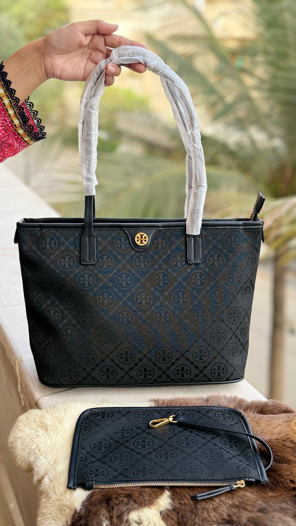 Tory Burch T Monogram Tote-Master Plus Series With Pouch