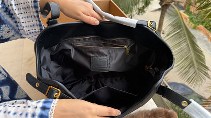Coach Outlet Meadow Shoulder Bag-Folding Box-Master Series