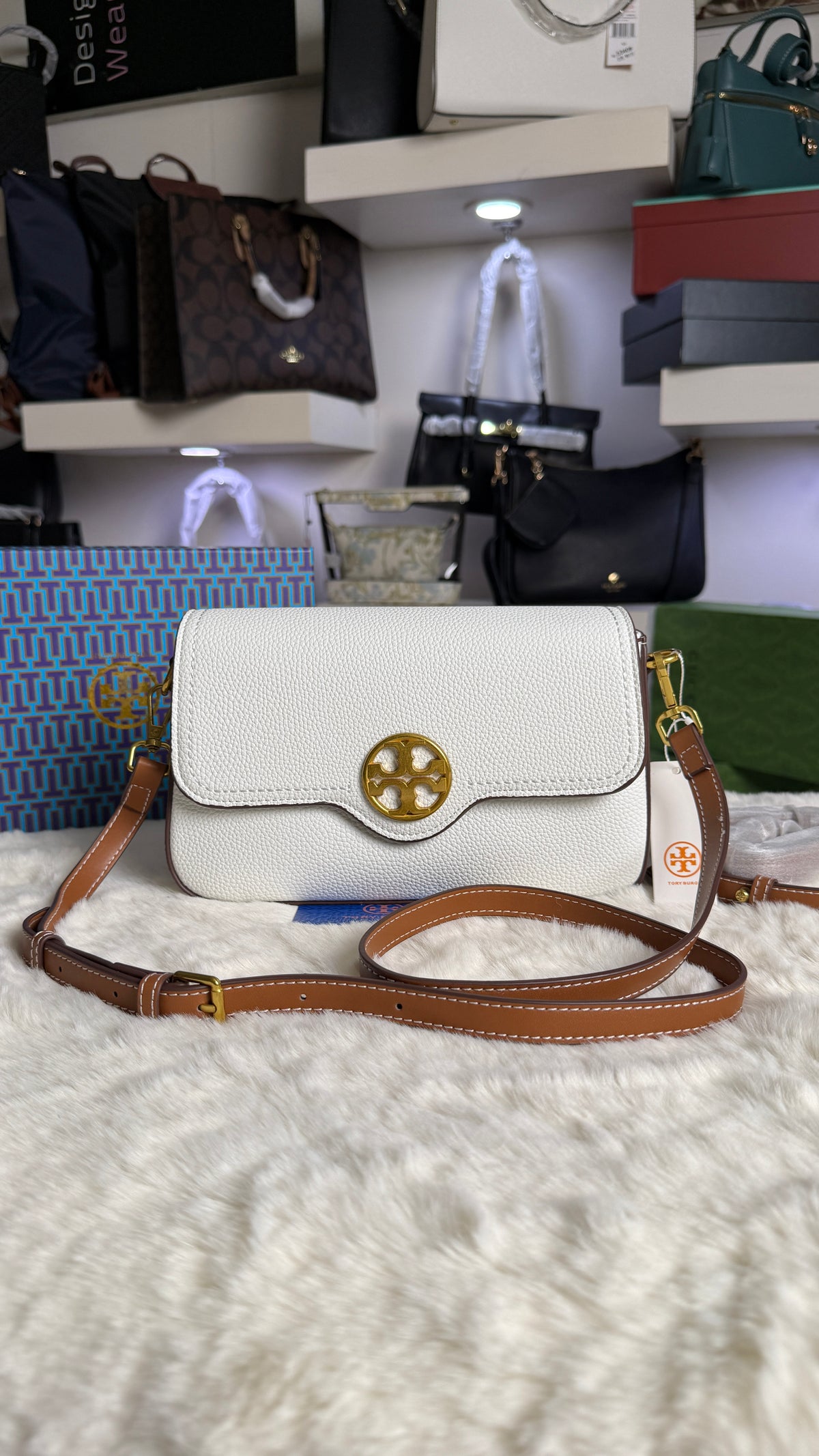 Tory burch Felix Flap Convertible-Master Series-Box Packaging