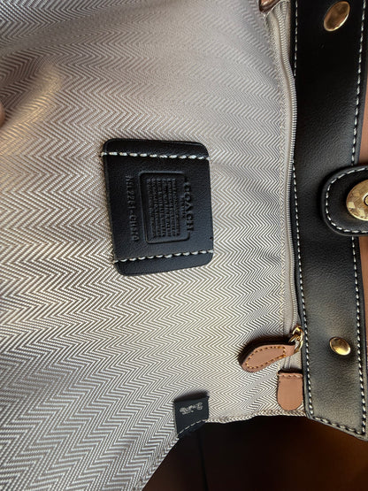 Coach North Tote Bag 32-Master Series