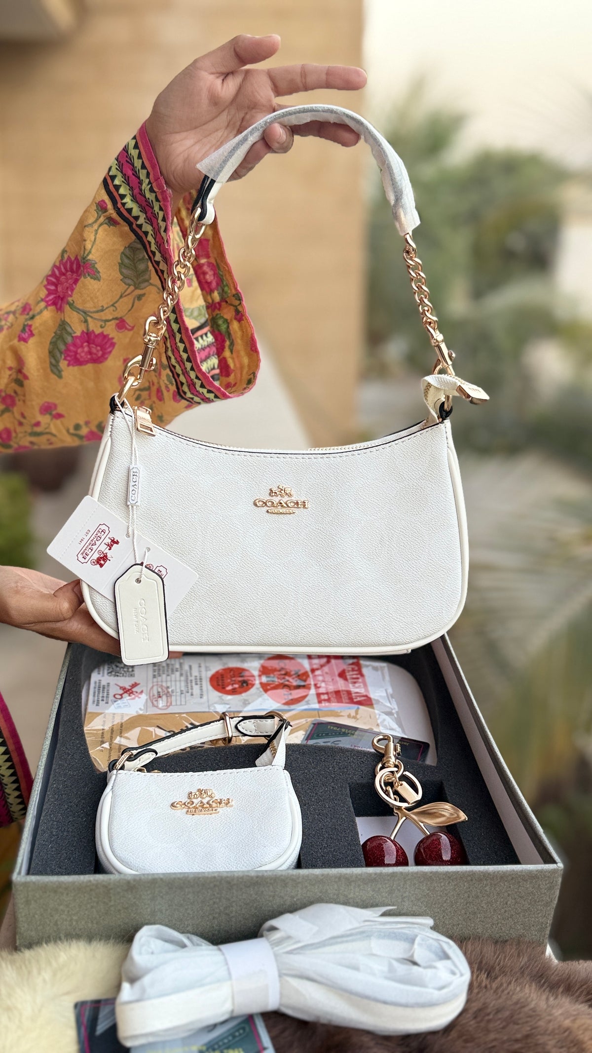Coach Teri Hobo Complete Set With Box,Micro Bag & Cherry Charm-Master Plus