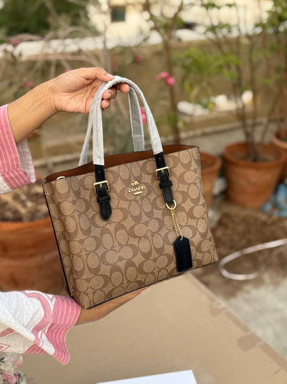 Coach MOLLIE 25 Tote Bag Lighter brown