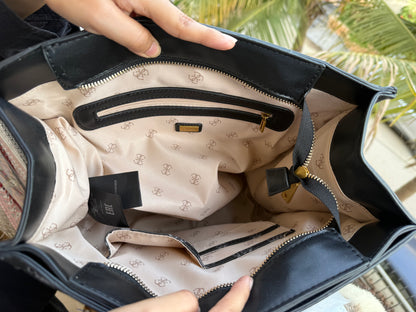 Guess Abey Tote Bag-Master Quality