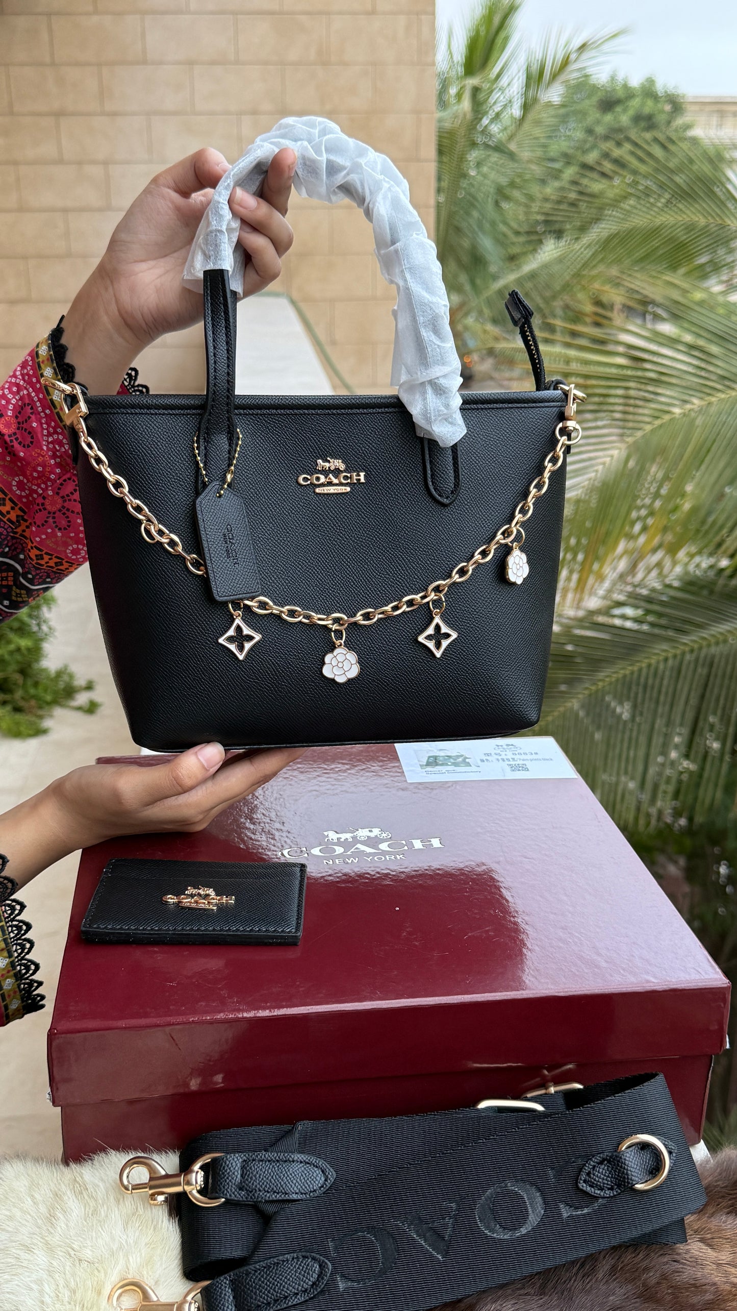 Coach City Mini Tote Bag-With Wallet & Charm Chain-Box Included-Master Plus Series.