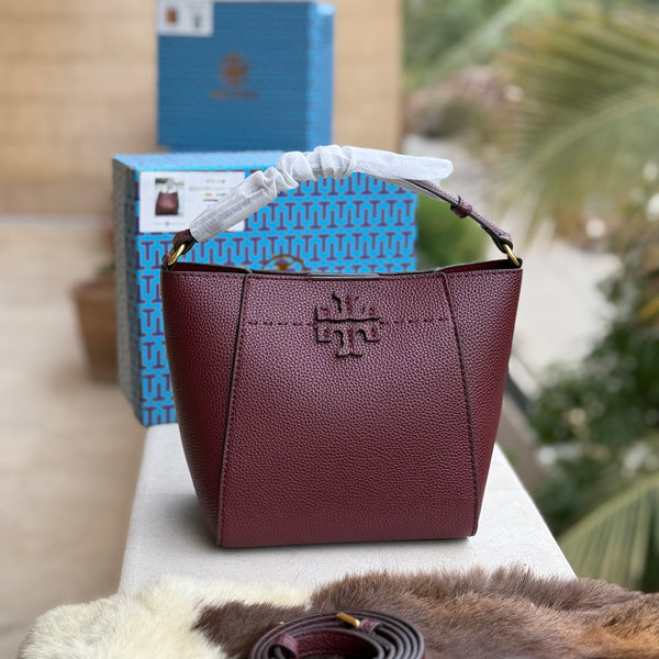 TORY BURCH MCGRAW BUCKET BAG ( Master Series )