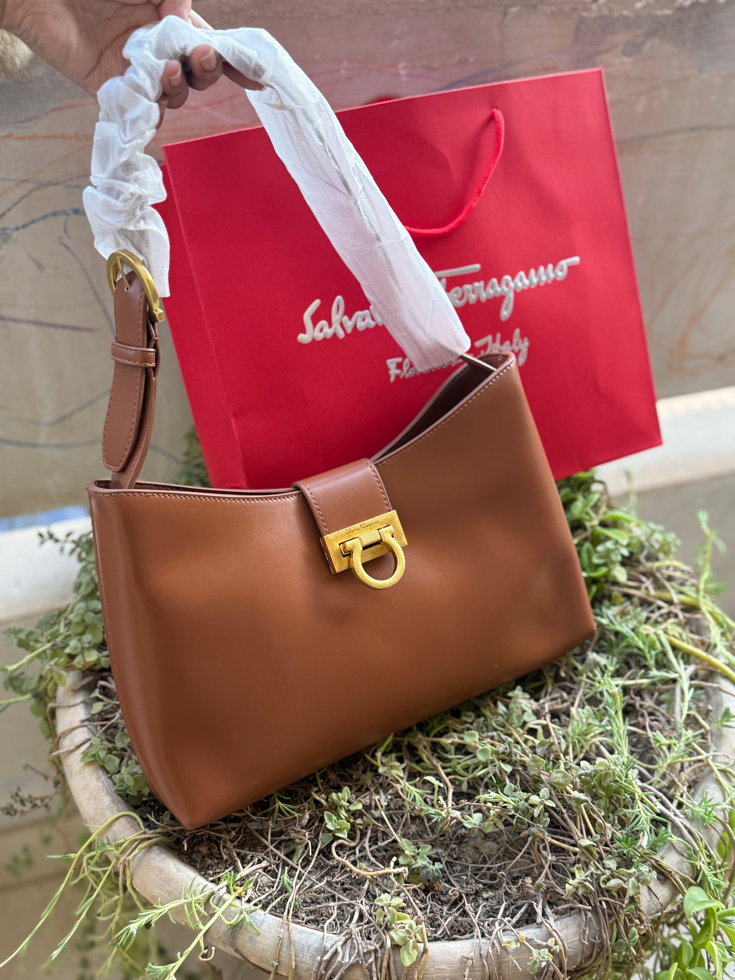 Salvatore Ferragamo Trifolio shoulder bag-Master Series-With Paper Bag-Same As Original