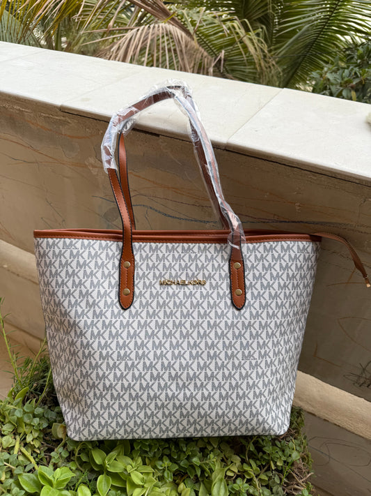 Michael Kors Tote Budget Series ( Value to money )