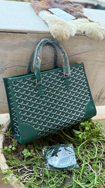 GOYARD Handbag.
