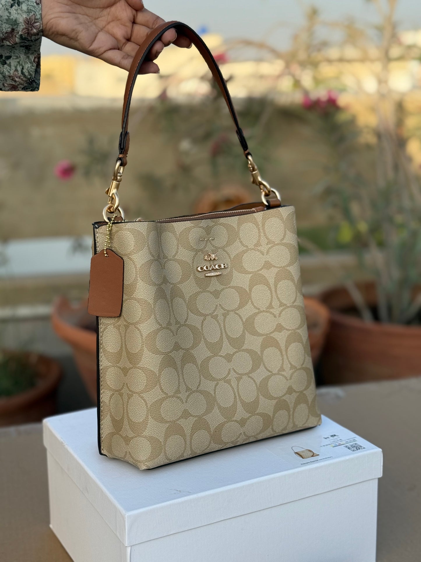 Coach Mollie 22 Bucket Bag Master Plus Series With box